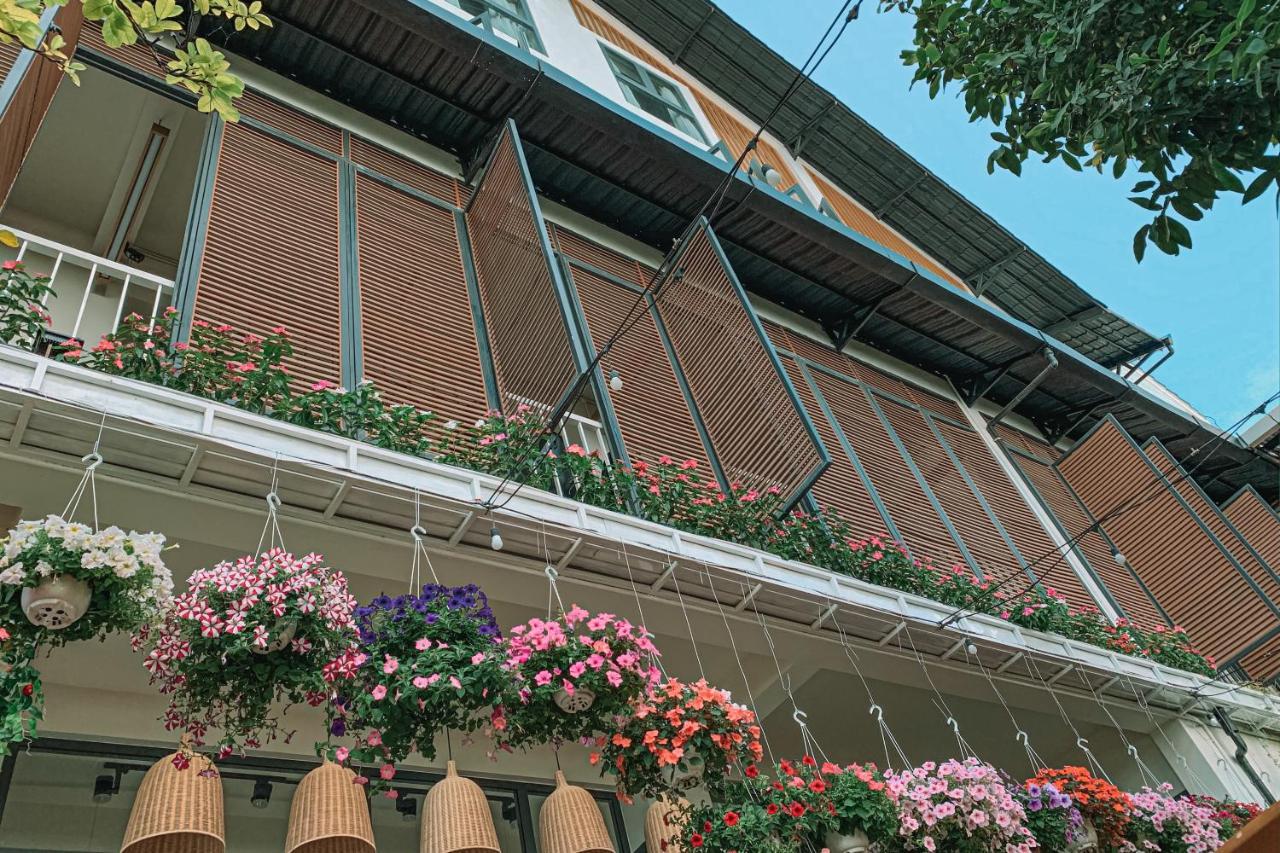 Hotel Daisy House Tuy Hoa Exterior foto